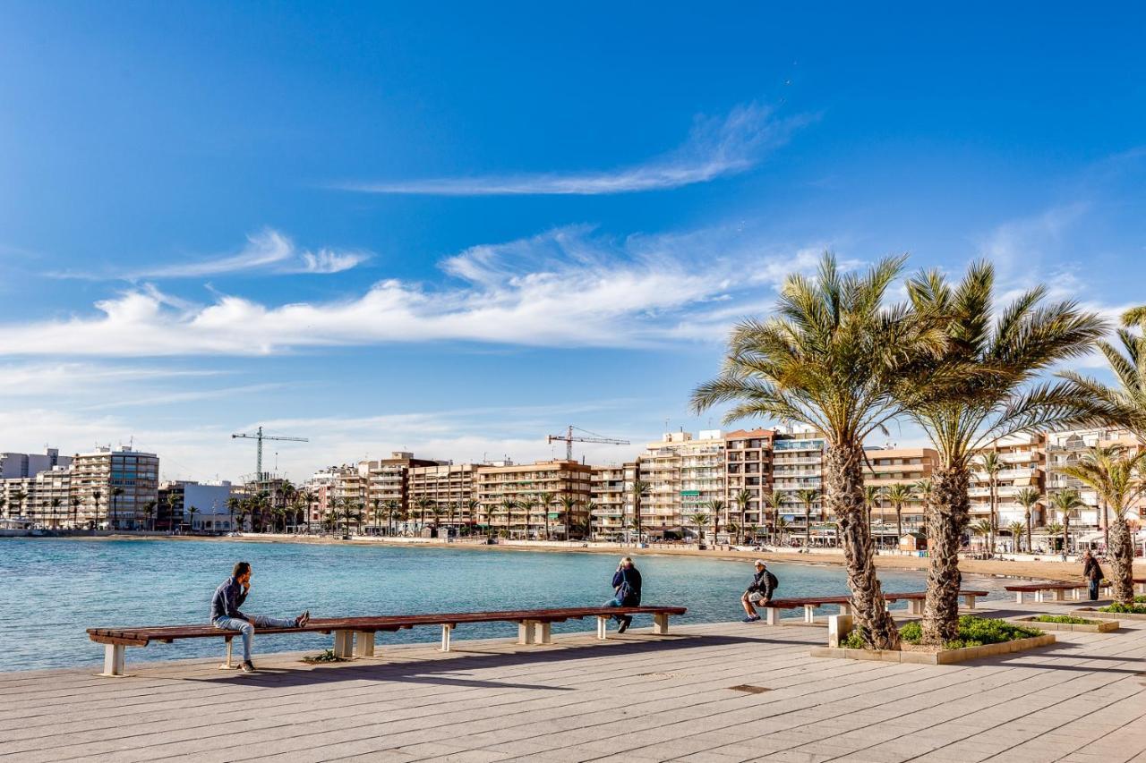 Casa Godisa Appartement Torrevieja Buitenkant foto