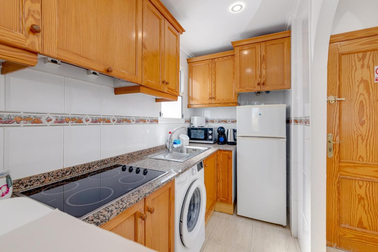 Casa Godisa Appartement Torrevieja Buitenkant foto